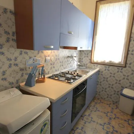 Apartman Agenzia Vear Celeste 2